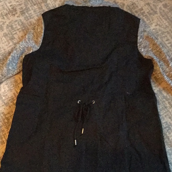 Black jacket w/contrasting sleeves ❤️ - Picture 4 of 4